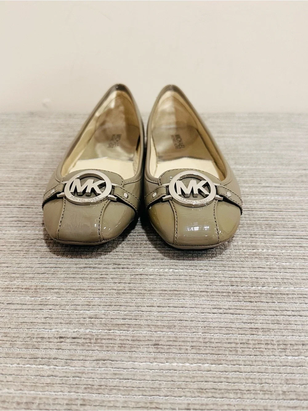 MICHAEL KORS Fulton Silver Glitter  Leather MK Logo Moccasins I Love Shoes 9M